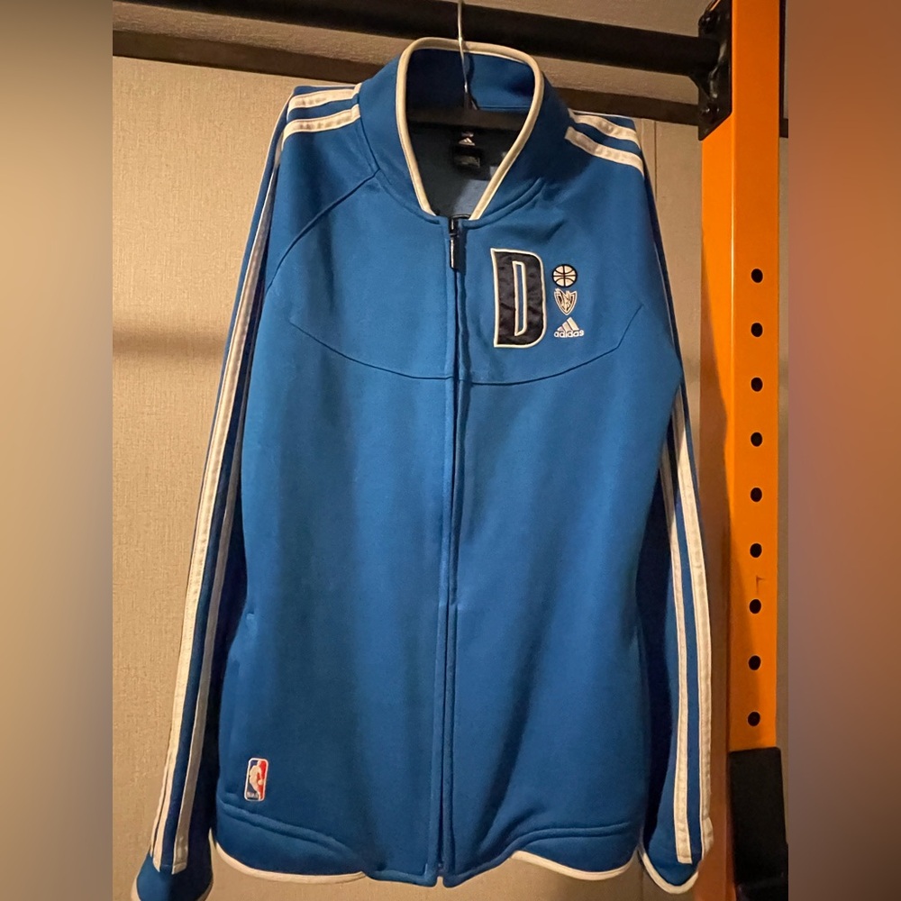 Adidas Dallas Mavericks NBA warmup jacket